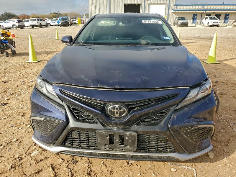 Фото 5 - TOYOTA CAMRY