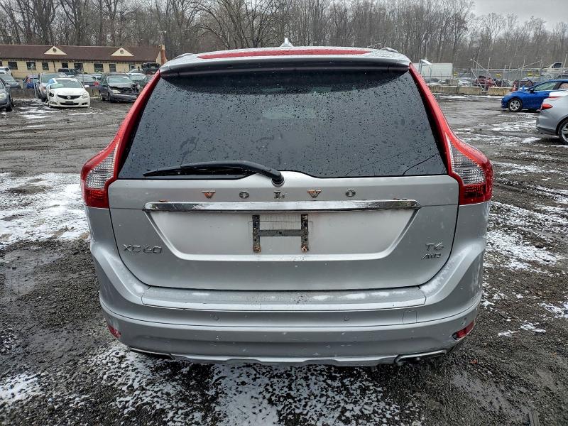 Фото 6 - VOLVO XC60