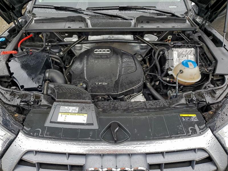 Фото 11 - AUDI Q5