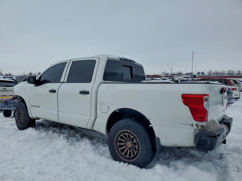Фото 2 - NISSAN TITAN