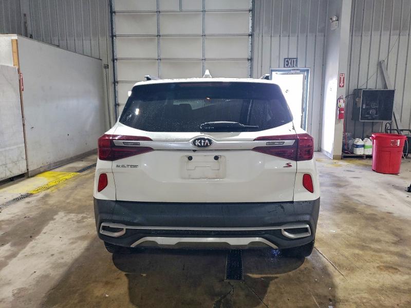 Фото 6 - KIA SELTOS