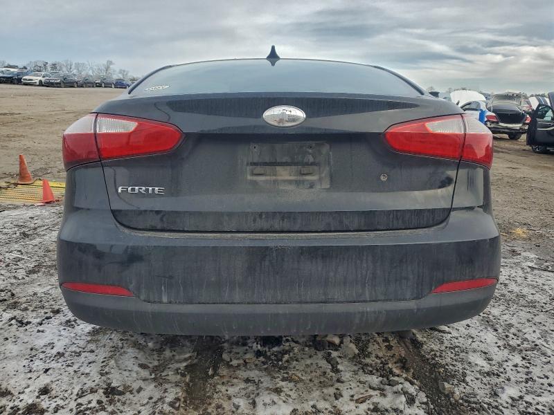 Фото 6 - KIA FORTE