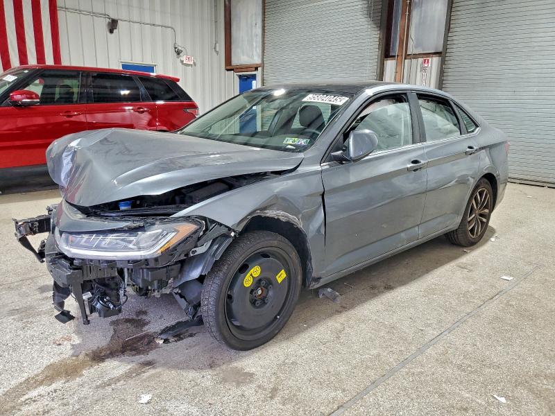 Фото 1 - VOLKSWAGEN JETTA