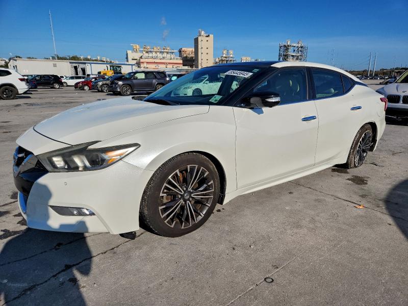 Фото 1 - NISSAN MAXIMA