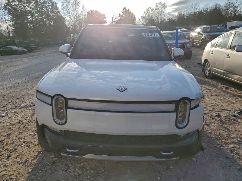 RIVIAN RIS 2023 VIN 7PDSGABL7PN006112