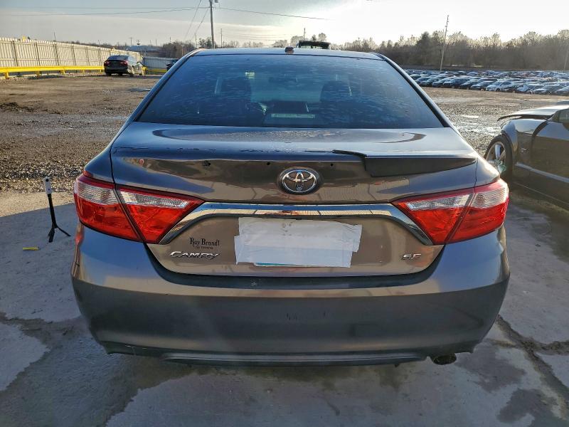 Фото 6 - TOYOTA CAMRY