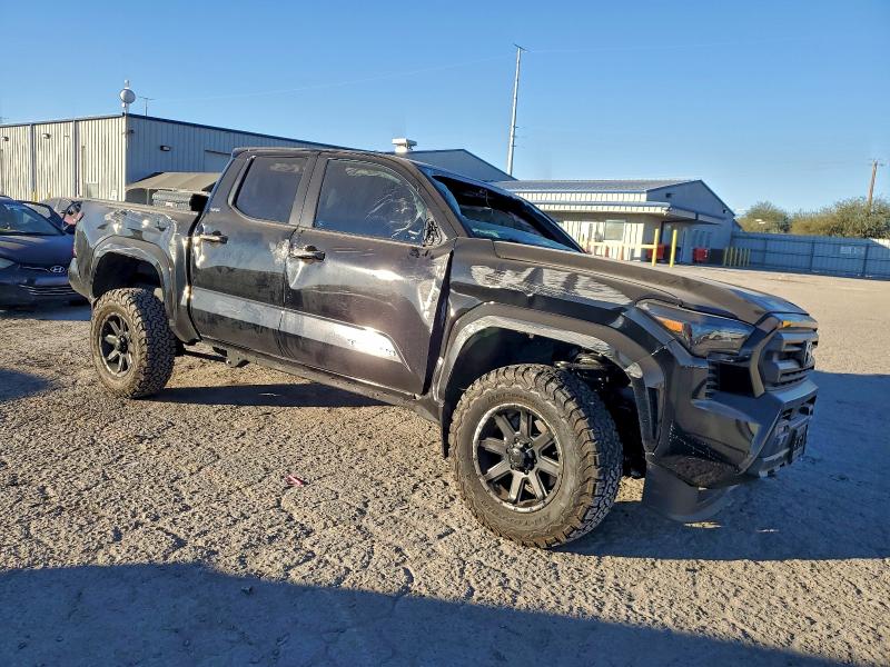 Фото 4 - TOYOTA TACOMA