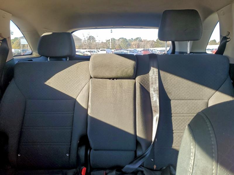 Фото 10 - KIA SORENTO