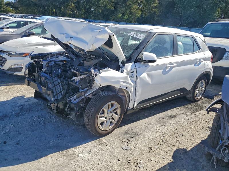 Фото 1 - HYUNDAI VENUE