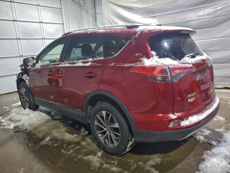 Фото 2 - TOYOTA RAV4
