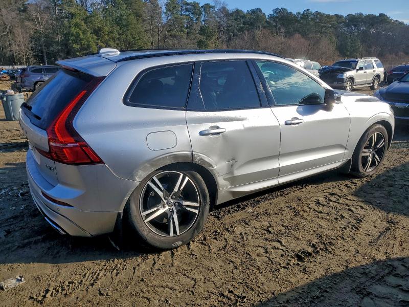 Фото 3 - VOLVO XC60