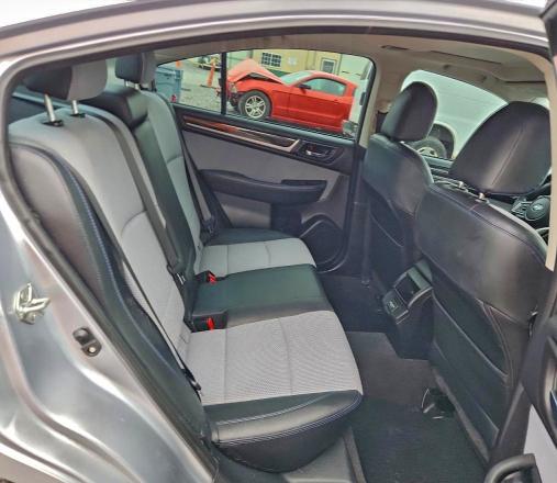 Фото 10 - SUBARU LEGACY