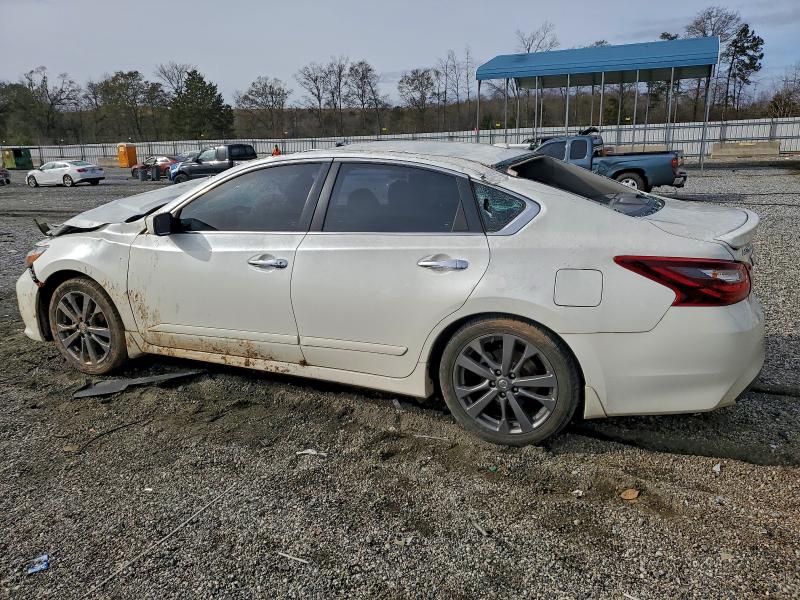 Фото 2 - NISSAN ALTIMA