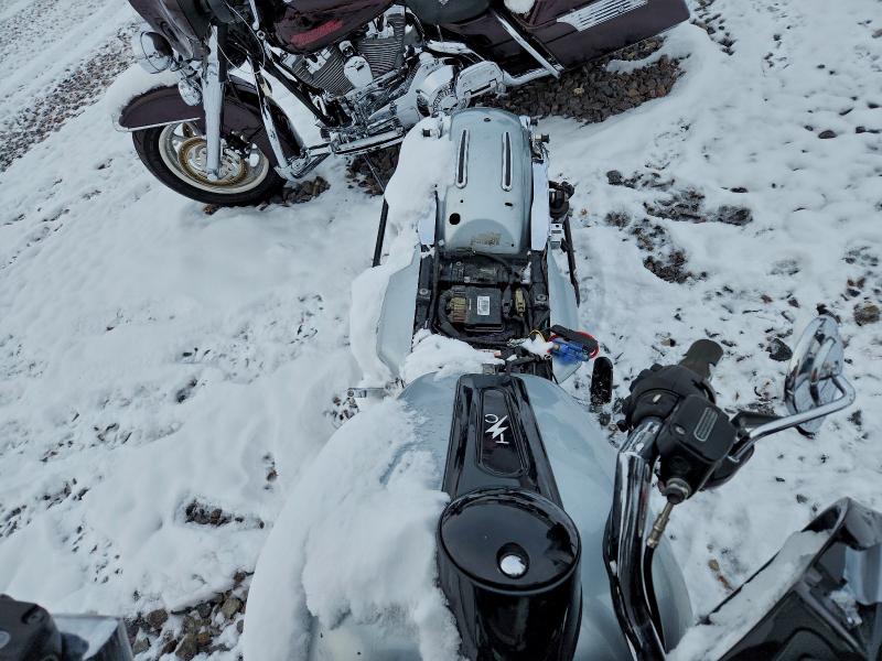 HARLEY-DAVIDSON FL 2014