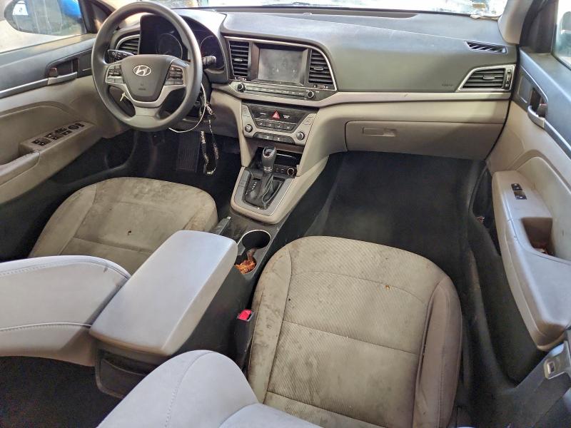 Фото 8 - HYUNDAI ELANTRA