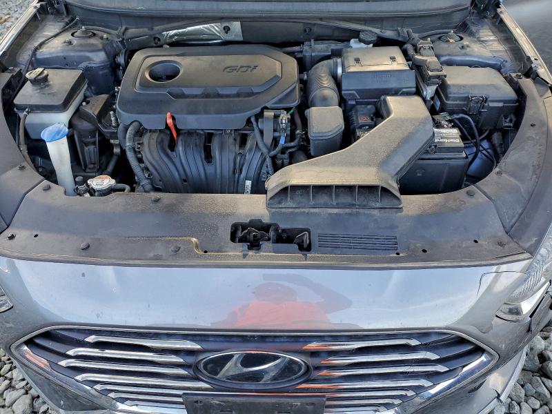 Фото 11 - HYUNDAI SONATA