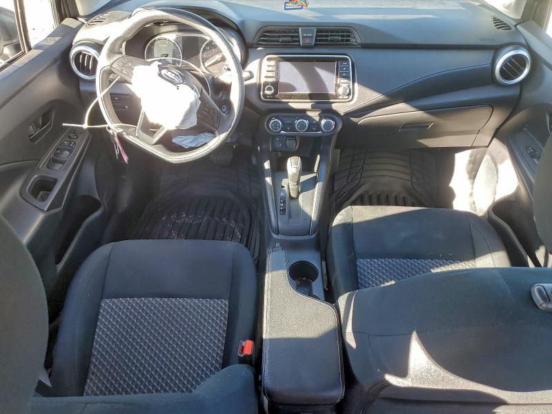 Фото 8 - NISSAN VERSA