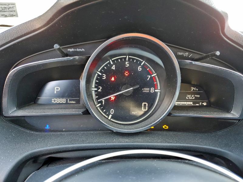 Фото 9 - MAZDA 3