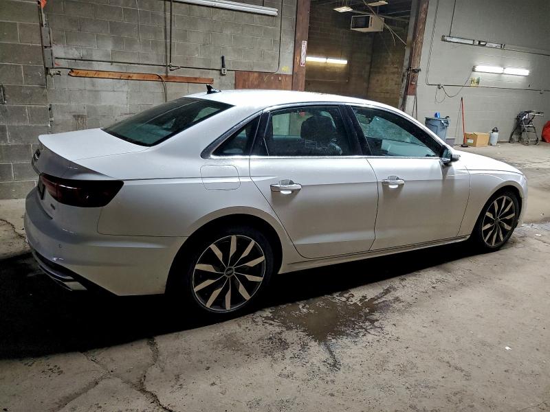 Фото 3 - AUDI A4