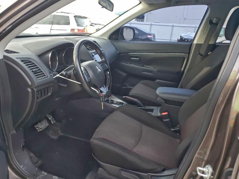 Фото 7 - MITSUBISHI OUTLANDER