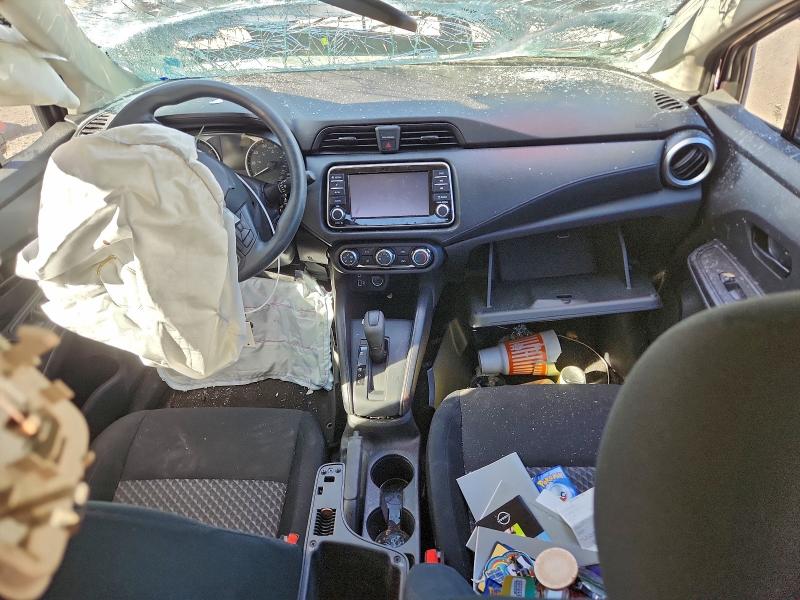 Фото 8 - NISSAN VERSA