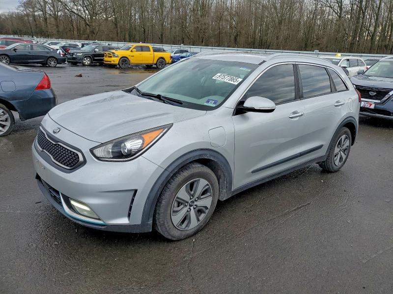 Фото 1 - KIA NIRO