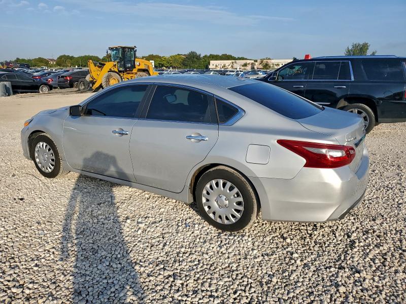 Фото 2 - NISSAN ALTIMA