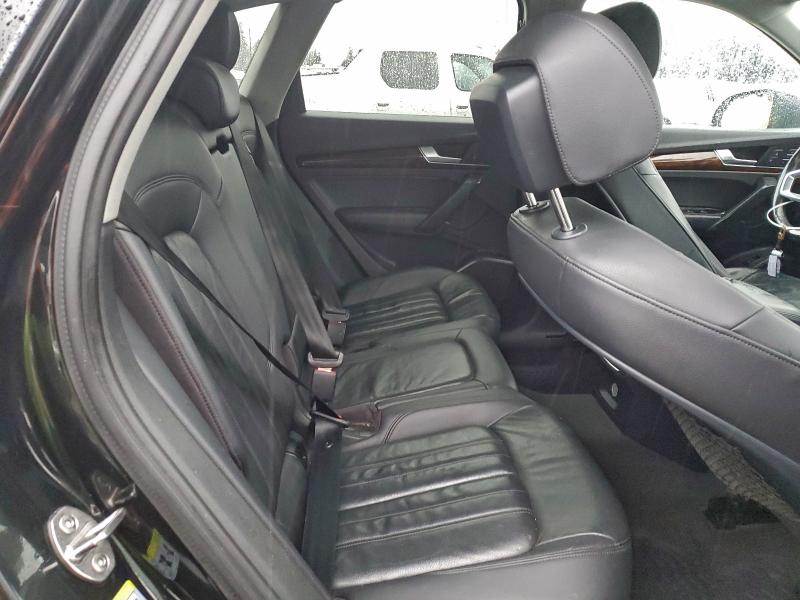 Фото 10 - AUDI Q5