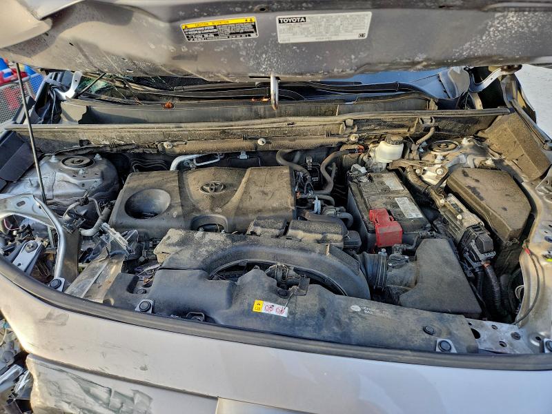 Фото 12 - TOYOTA RAV4