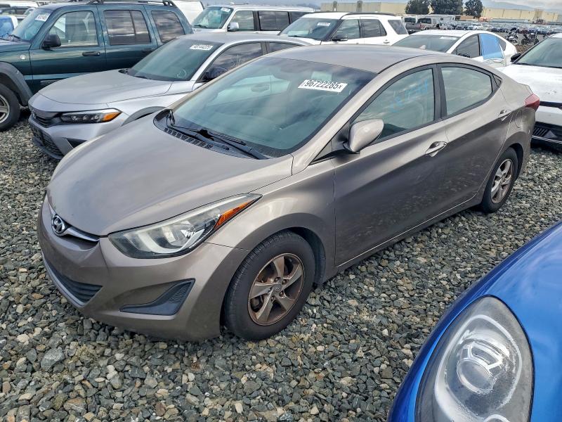 Фото 1 - HYUNDAI ELANTRA