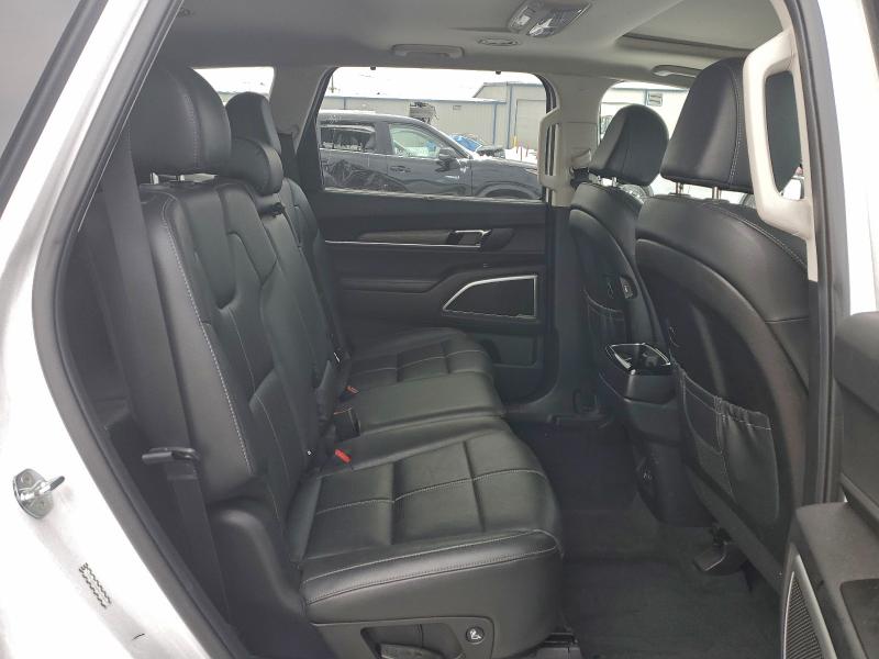 Фото 11 - KIA TELLURIDE