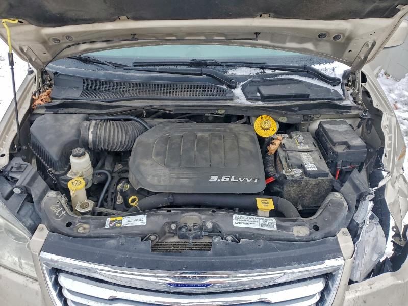 Фото 12 - CHRYSLER MINIVAN