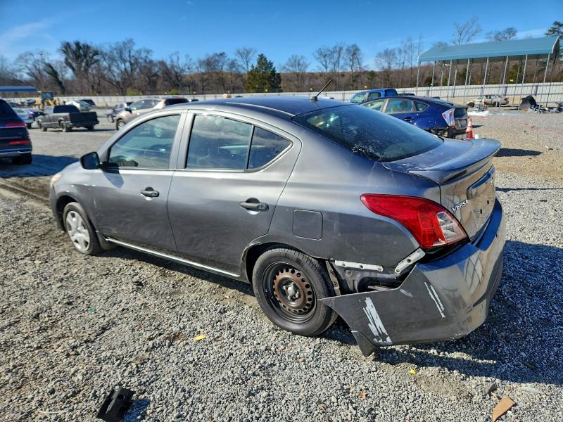 Фото 2 - NISSAN VERSA