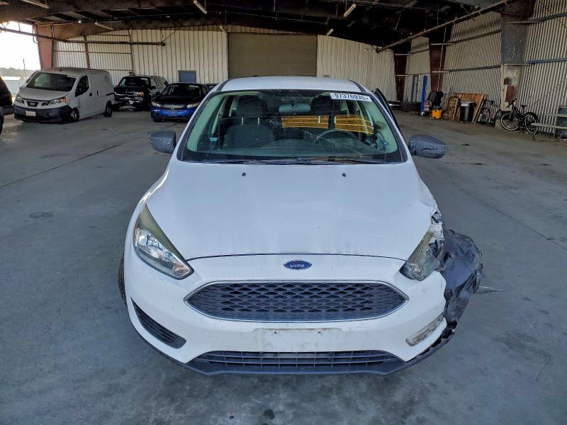 Фото 5 - FORD FOCUS