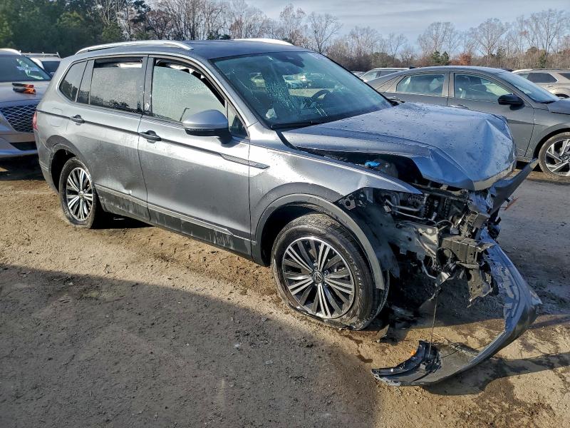 Фото 4 - VOLKSWAGEN TIGUAN