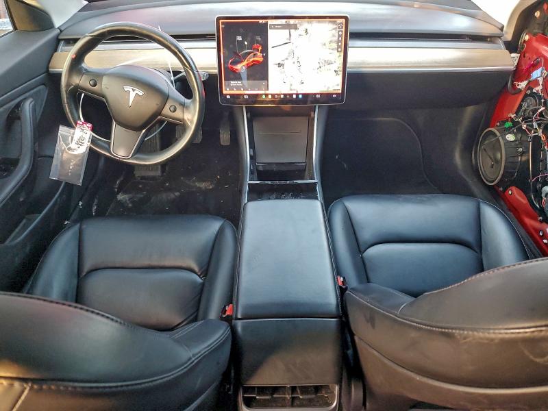 Фото 8 - TESLA MODEL 3