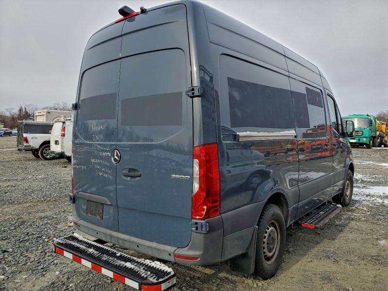 Фото 3 - MERCEDES-BENZ SPRINTER
