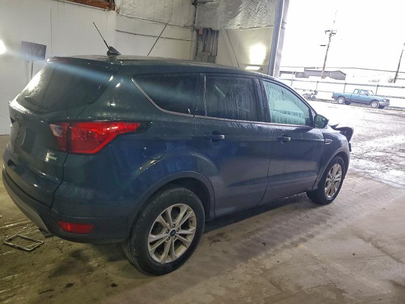 Фото 3 - FORD ESCAPE