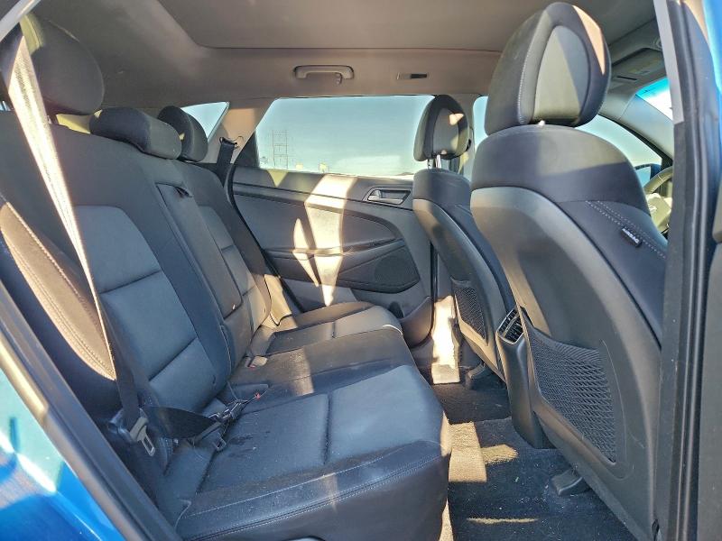 Фото 11 - HYUNDAI TUCSON