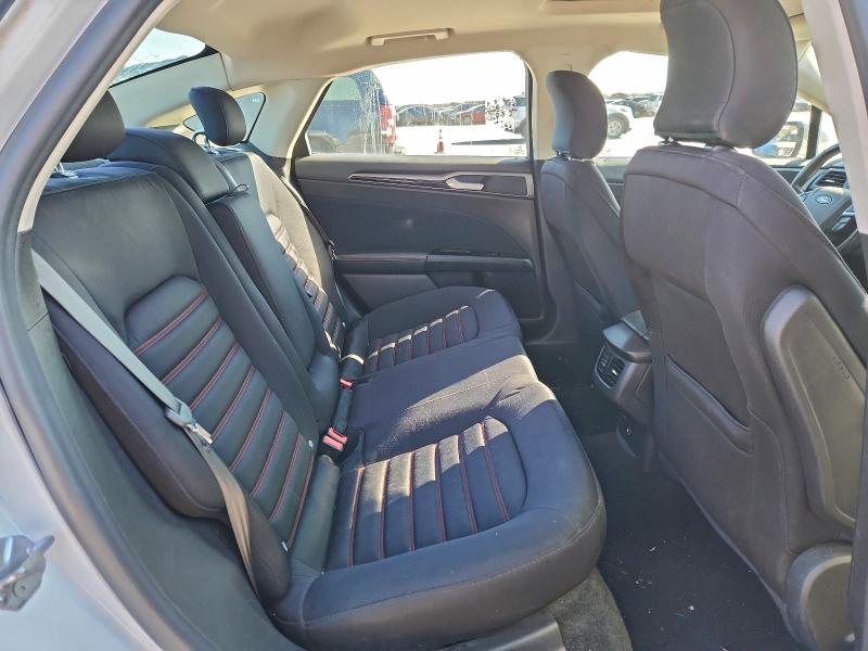 Фото 10 - FORD FUSION