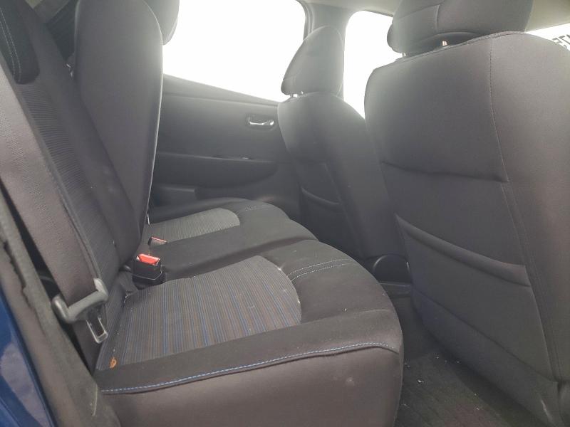 Фото 10 - NISSAN LEAF