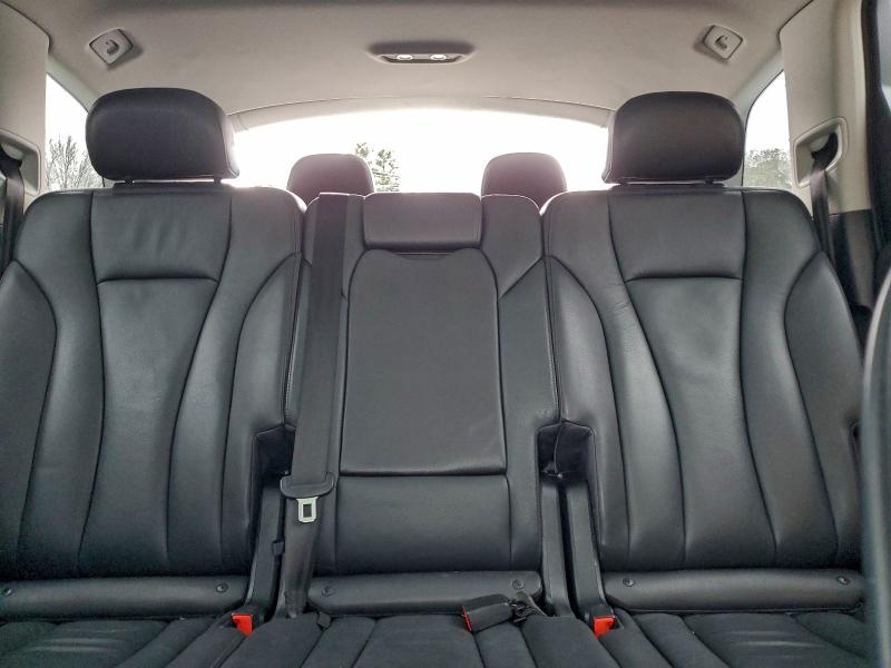 Фото 10 - AUDI Q7