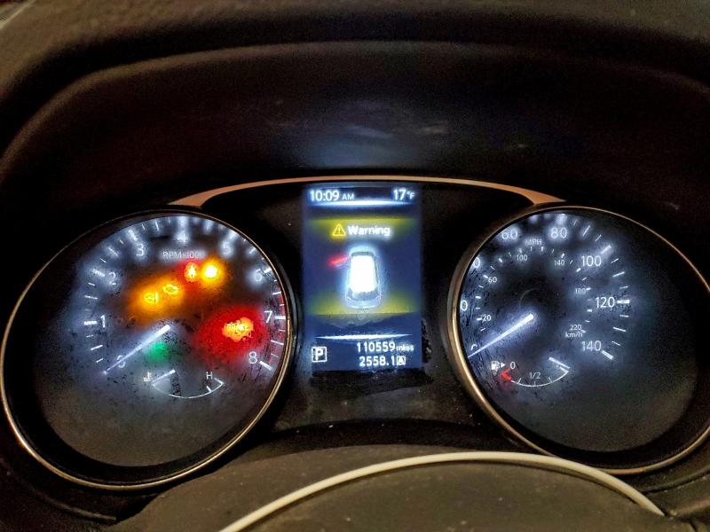 Фото 9 - NISSAN ROGUE