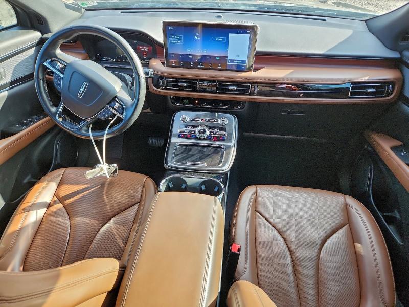 Фото 8 - LINCOLN NAUTILUS