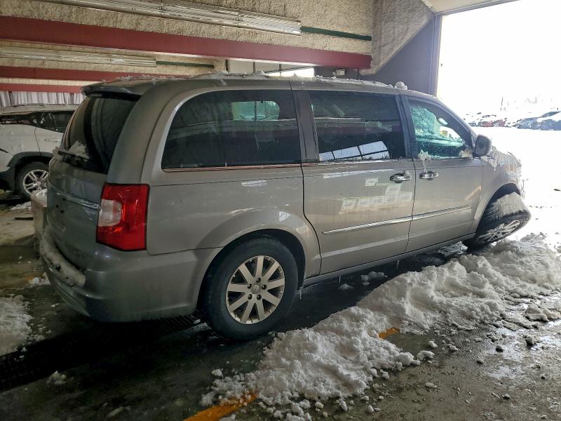 Фото 3 - CHRYSLER MINIVAN