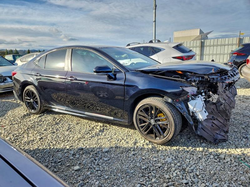 Фото 4 - TOYOTA CAMRY