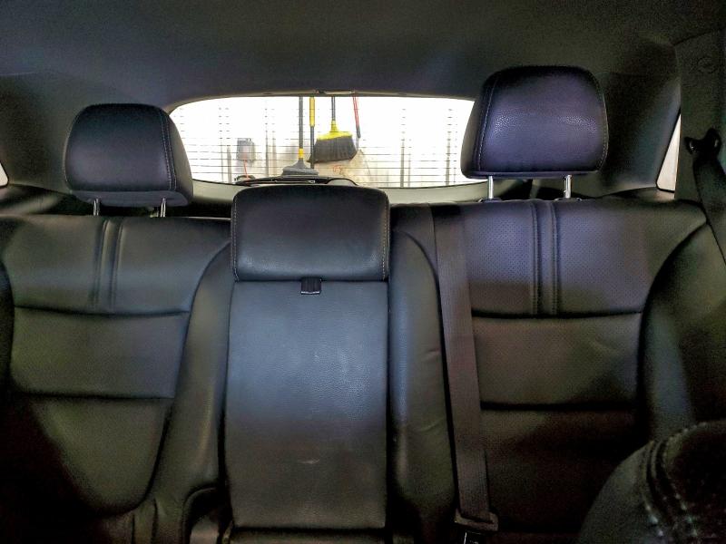 Фото 10 - KIA SORENTO