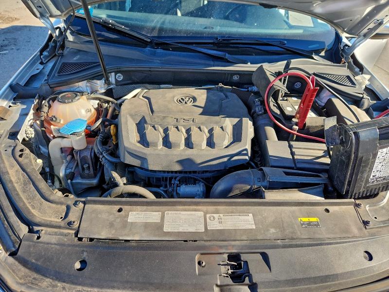 Фото 11 - VOLKSWAGEN PASSAT