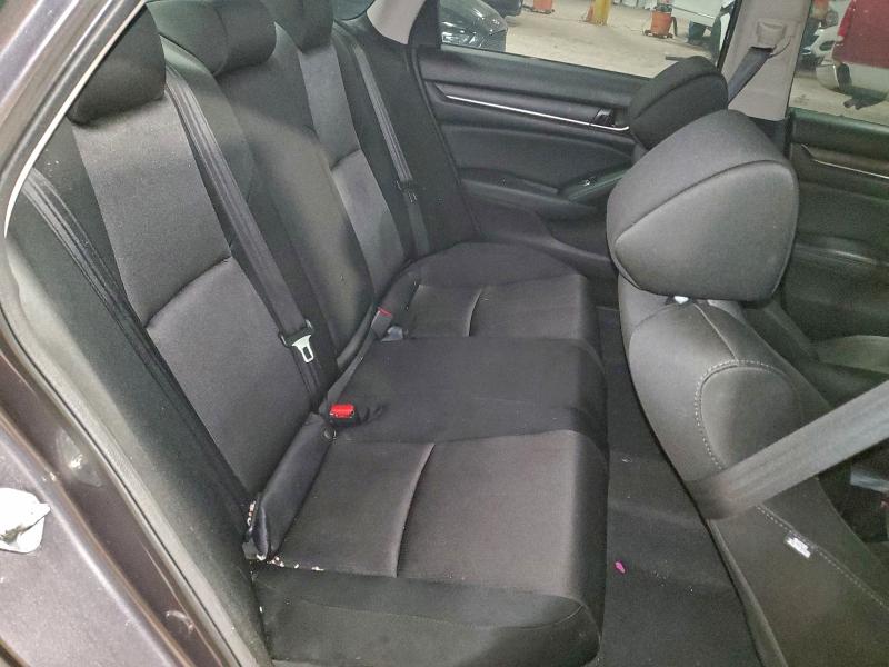 Фото 10 - HONDA ACCORD