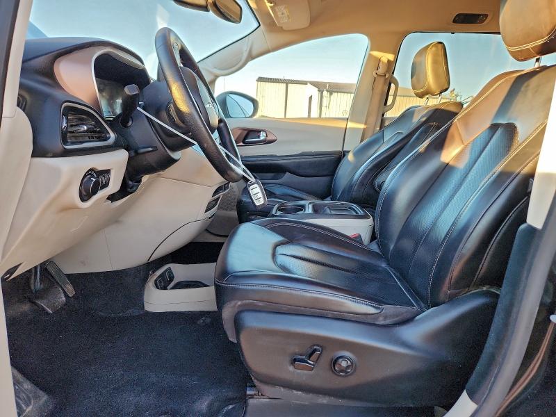 Фото 7 - CHRYSLER MINIVAN